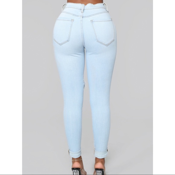 Glistening Jeans - Picture 2 of 11